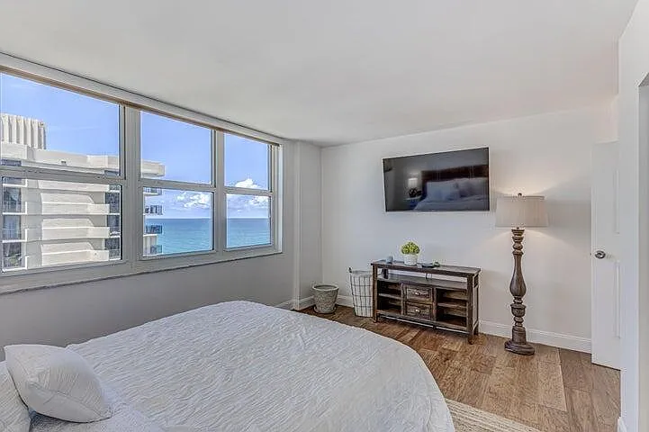 5440 N Ocean Dr #1502 — Photo 21