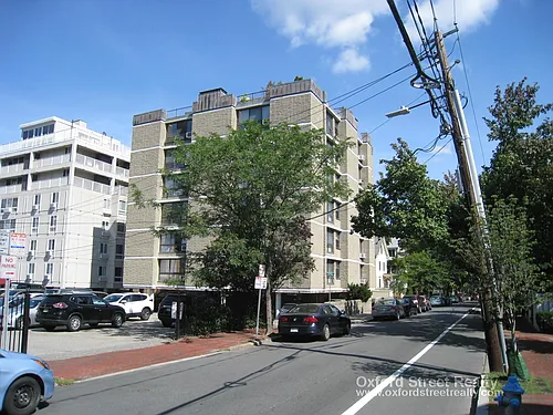 45 Trowbridge St Photo 1