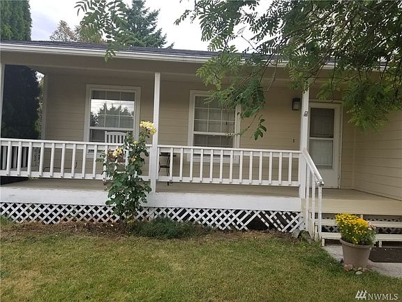 3rd image of 19105 71st Avenue Ct E