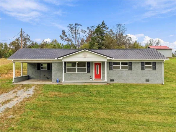 324 Hillside St, Sneedville, TN 37869