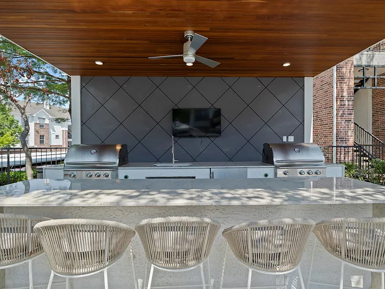 Eleven11 Lexington at Flower Mound — Photo 13