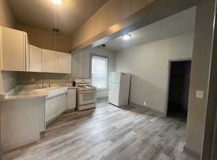 1234 W Walker St APT 4, Milwaukee, WI 53204