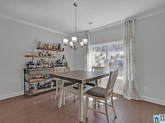 4th image of 7035 Pine Mountain Cir