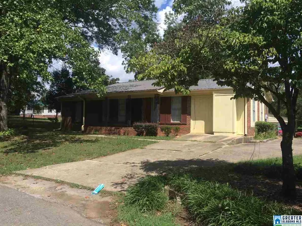 3032 Pack Dr SE, Bessemer, AL 35022