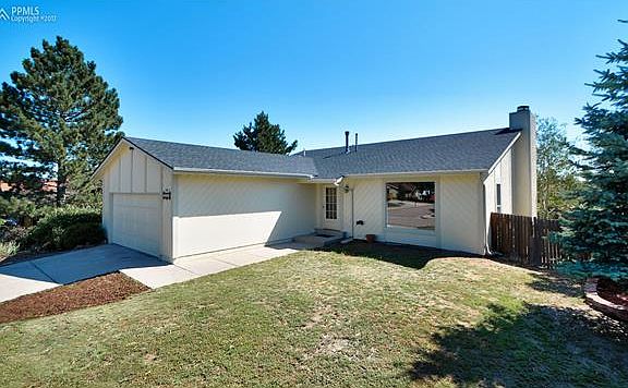 2nd image of 7615 Bordeaux Dr