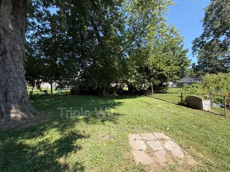 1695 Crowder Dr — Photo 28