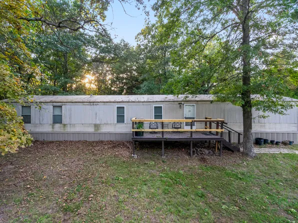 17410 E 900 Road, Stockton, MO 65785