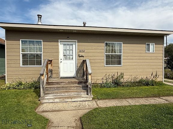 3rd image of 2034 Utah Ave