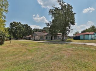 12637 Kluge Rd, Cypress, TX 77429