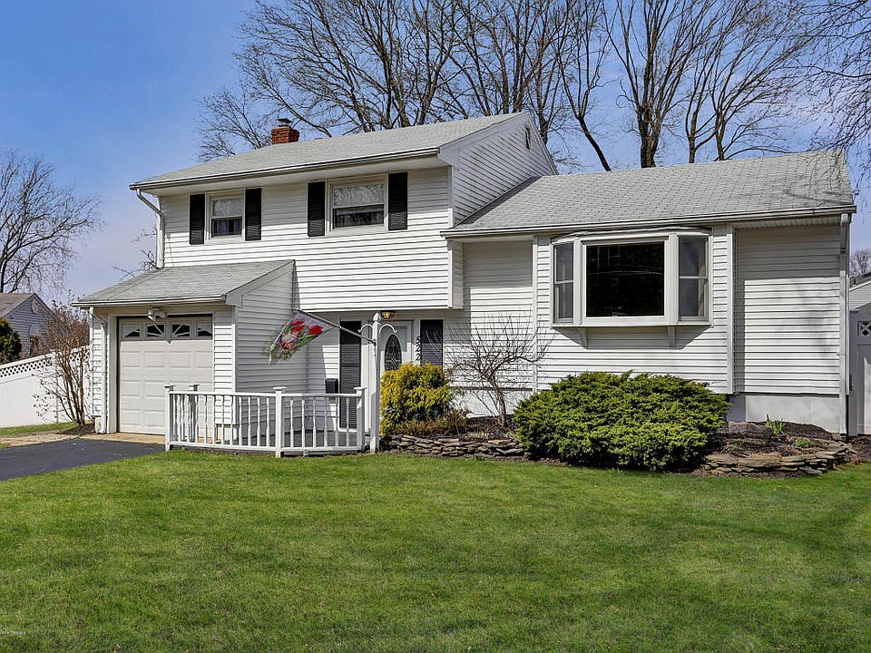 1st image of 522 Sherman Ave