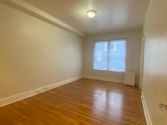 3rd image of 1200 Clay St APT 11