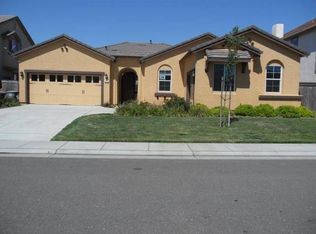 9916 Yellowfin Way, Elk Grove, CA 95757