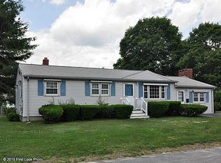 10 Centre St, Coventry, RI 02816