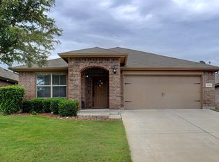 5168 Grayson Ridge Dr, Fort Worth, TX 76179