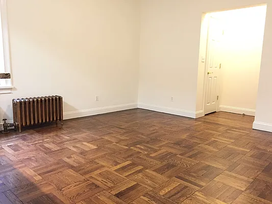 Rented by NY Space Finders Inc. | media 38