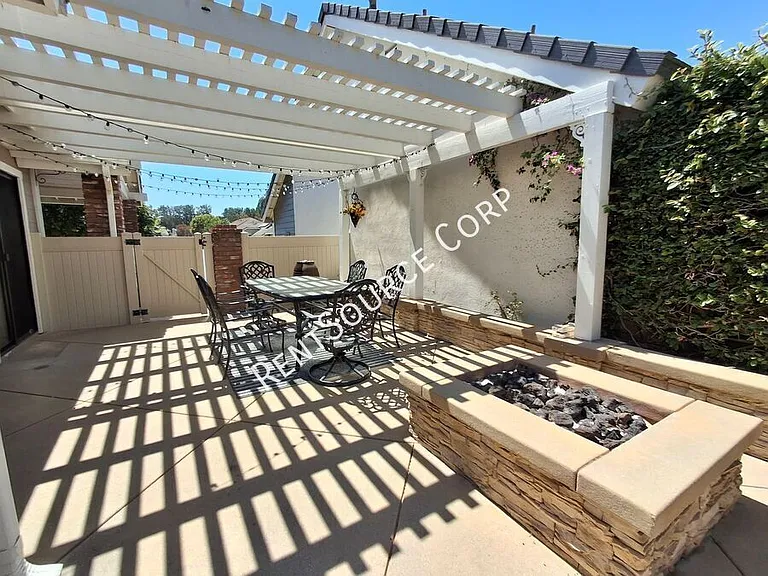 23902 Ranney House Ct — Photo 34
