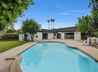 16517 Hartsook St, Encino, CA 91436