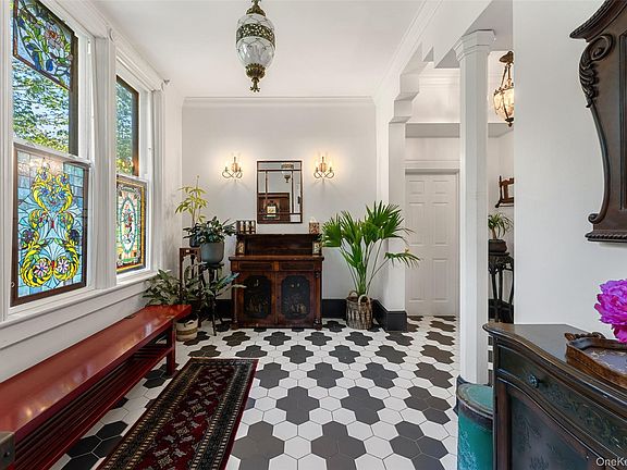 4th image of 12C Clinton Avenue