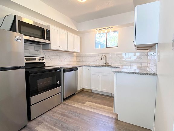 3rd image of 2000 Greens Blvd. #11A