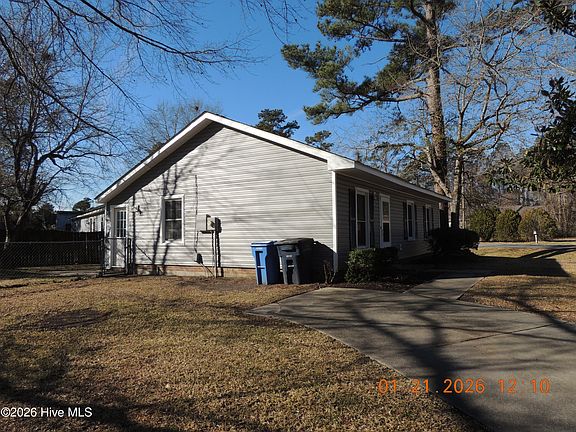 2nd image of 228 Lakewood Dr