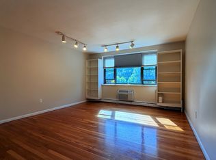 70 Jamaicaway APT 13, Boston, MA 02130
