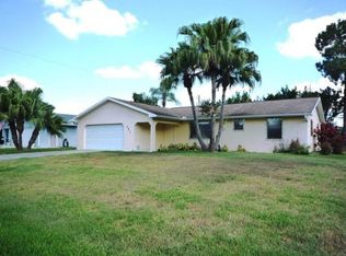 351 SE Evergreen Ter, Port Saint Lucie, FL 34983
