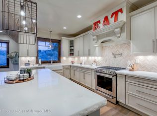 221 Maroon Dr, Glenwood Springs, CO 81601