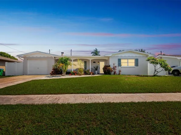 11009 Freedom Blvd, Seminole, FL 33772