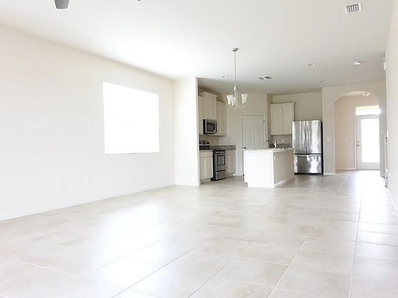 2nd image of 1014 Musgrass Cir
