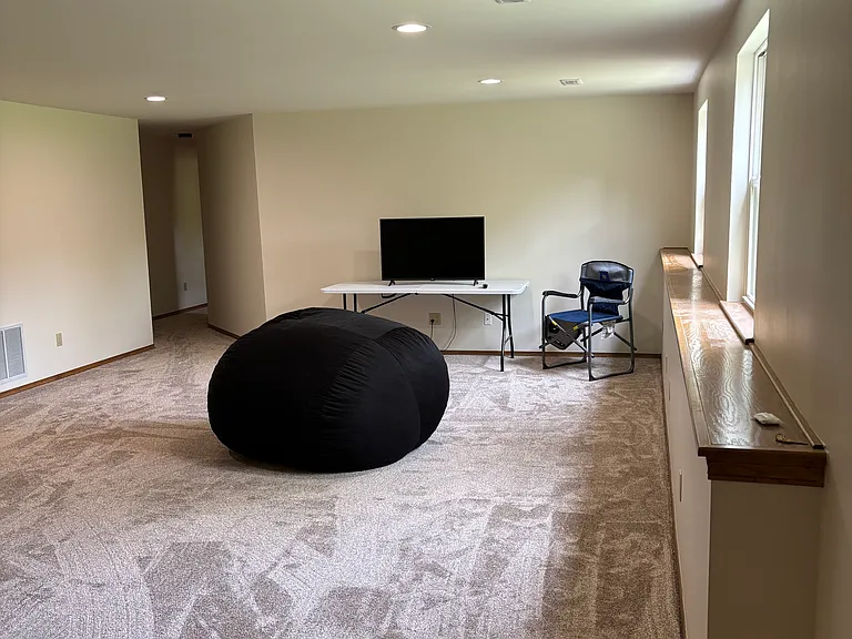 4172 N Oliver St — Photo 29