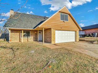 2904 NE Bellevue Cir, Lawton, OK 73507