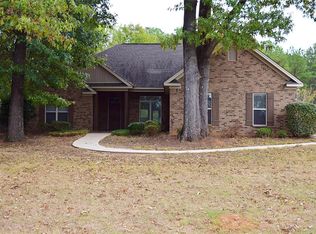 53 Maplewood Dr, Wetumpka, AL 36093