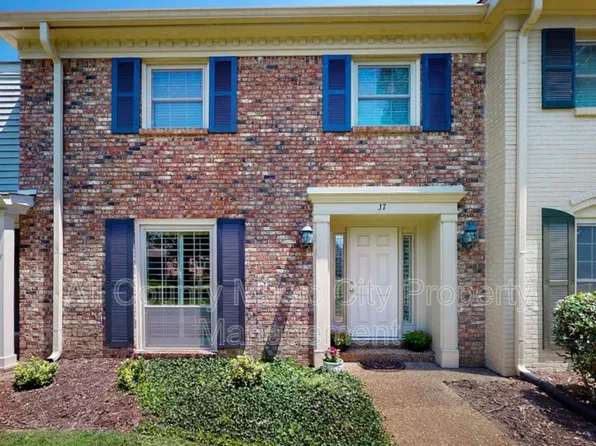 8207 Sawyer Brown Rd, Nashville, TN