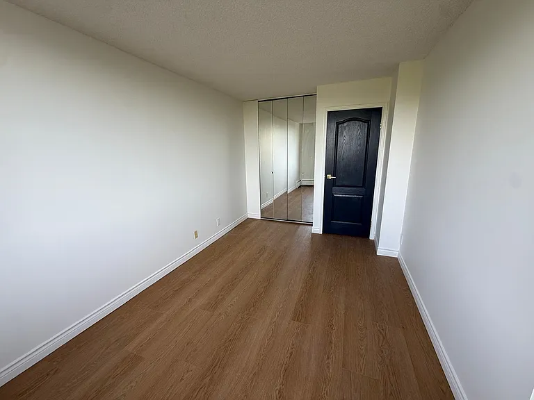 2016 Fullerton Ave #1602 — Photo 6