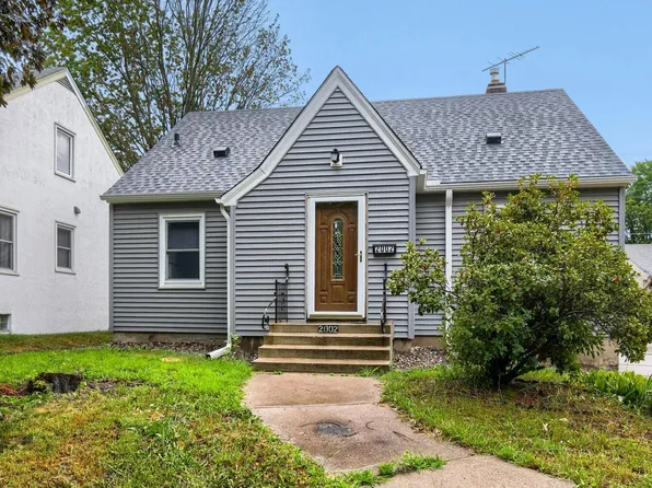 2002 Bush Ave E, Saint Paul, MN 55119