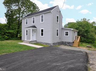 725 White Oak Rd, Fredericksburg, VA 22405