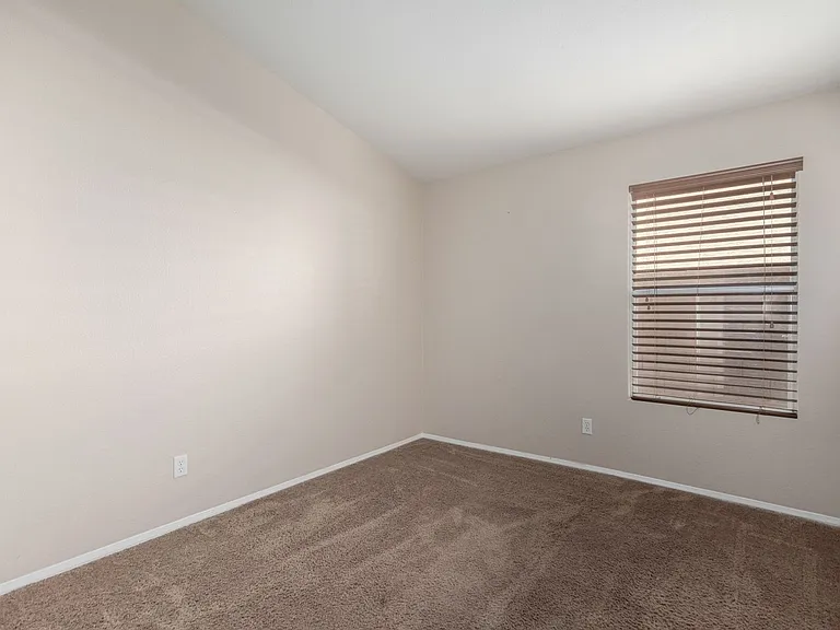 15428 S 23rd Pl — Photo 25