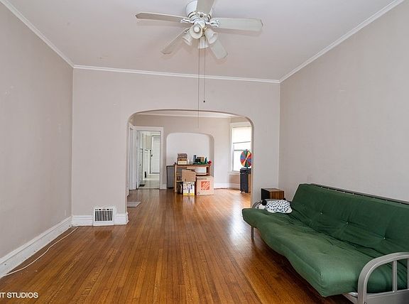 3rd image of 4249 N Damen Ave #2
