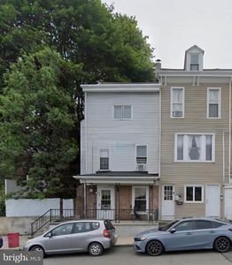 621 Laurel Blvd, Pottsville, PA, 17901