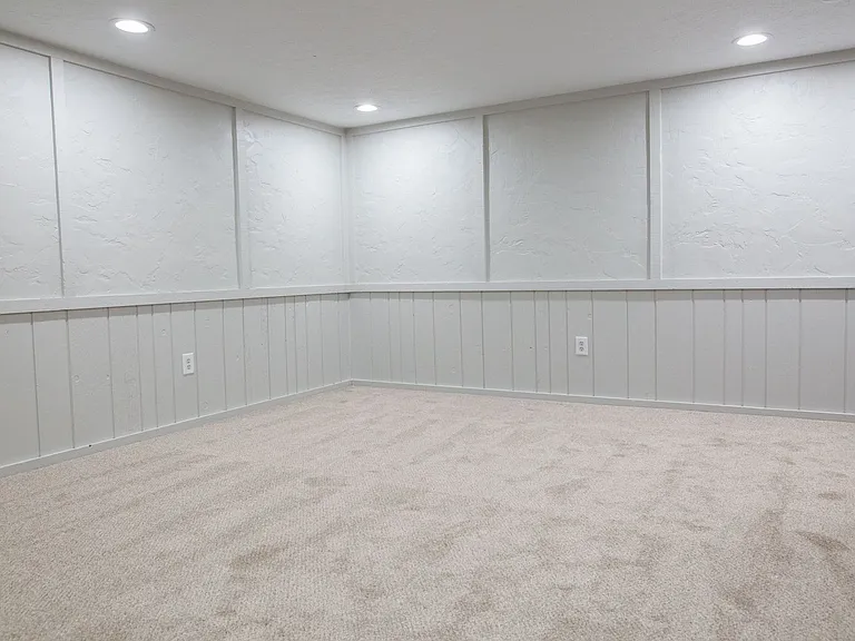 7778 Deercrest Ct — Photo 25