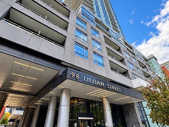 2nd image of 98 Lillian St #721