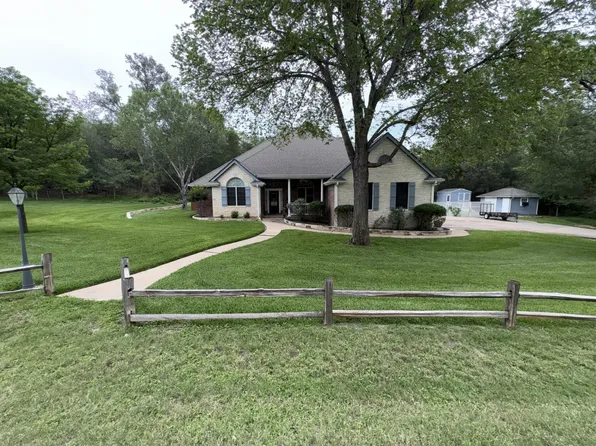 179 Mokuleia Cir, Bastrop, TX 78602