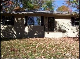 2937 Rennoc Rd, Knoxville, TN 37918