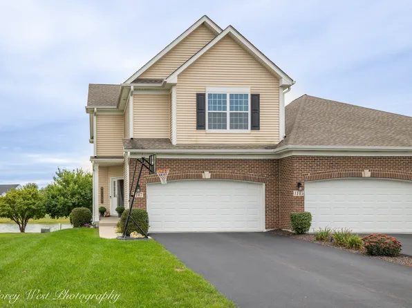1147 Freedom Rd, Elburn, IL 60119