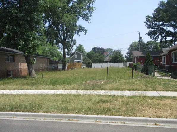 5405 S Hunt Ave, Summit, IL 60501
