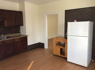 223 1/2 E Long Ave, New Castle, PA 16101