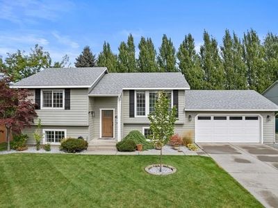 18911 E Augusta Ln, Greenacres, WA, 99016