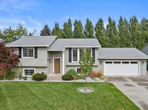 18911 E Augusta Ln, Greenacres, WA 99016