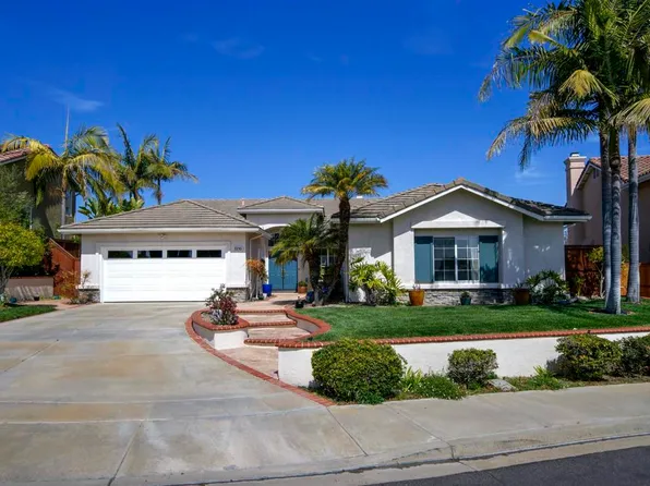 5210 Candlelight St, Oceanside, CA 92056