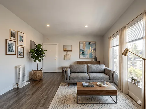 Floor plan Floor Plan 10 1BR 1BA Junior